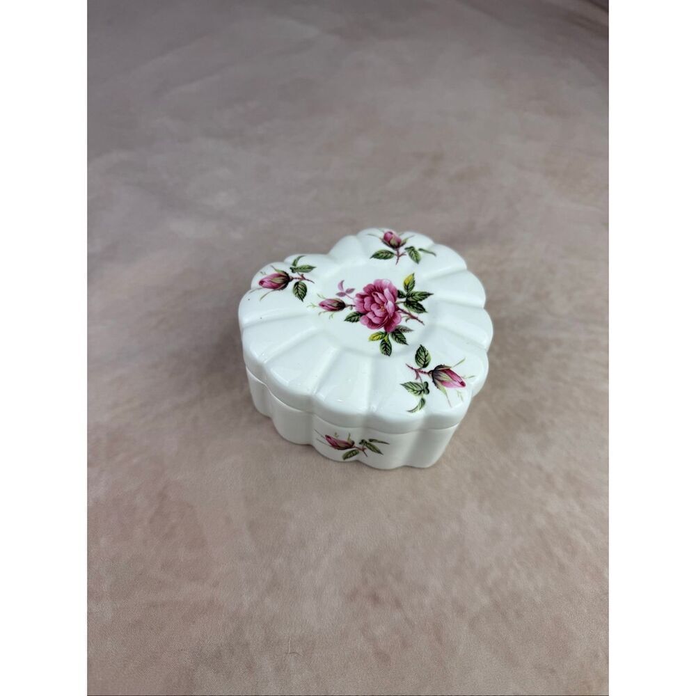 Vintage Fine Bone China Trinket Box Heart Cottagecore Roses